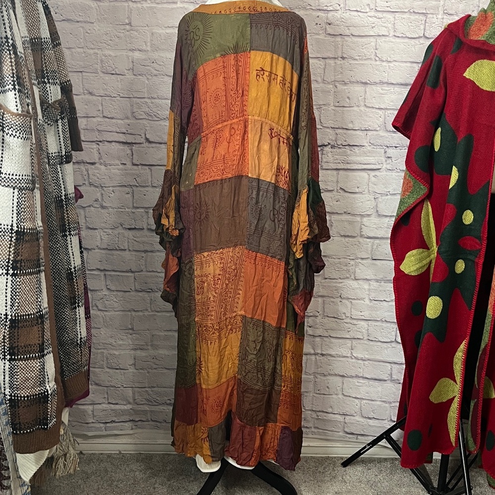 0906. Patchwork Multicolor Long Kimono - Picture 5 of 9